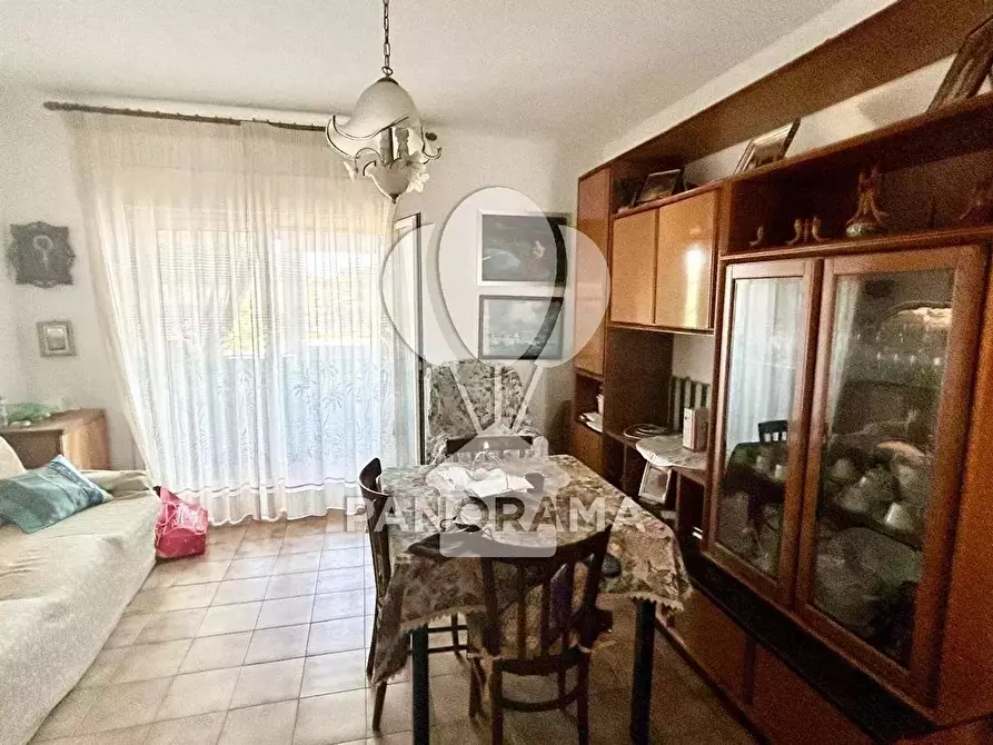 Immagine 8 di Casa trifamiliare in vendita  in Via Vito La Rocca a Alcamo