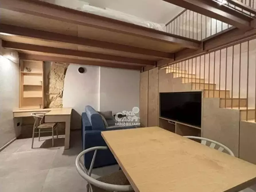 Immagine 2 di Casa trifamiliare in affitto  a Marsala