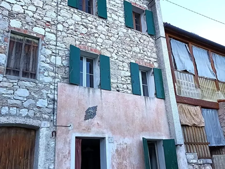 Immagine 15 di Terreno edificabile in vendita  a Vittorio Veneto