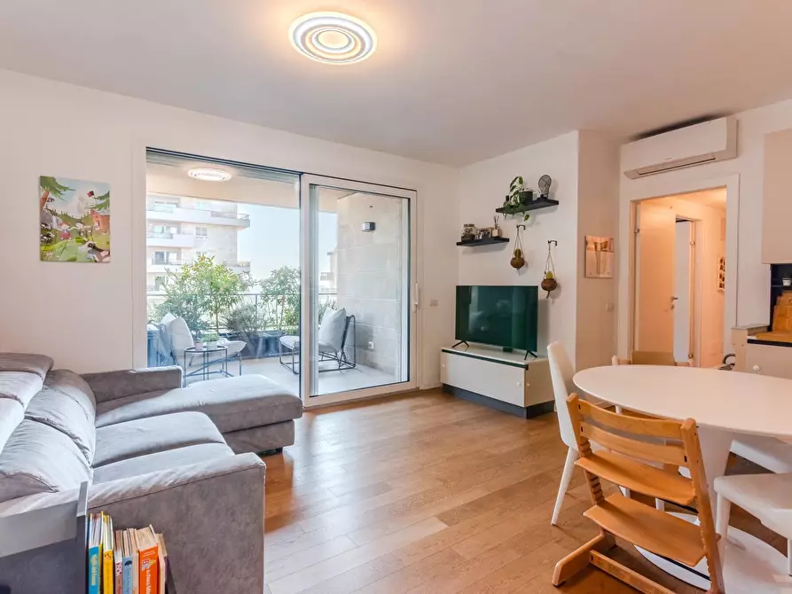 Immagine 4 di Casa trifamiliare in vendita  in Via San Rocco a Segrate