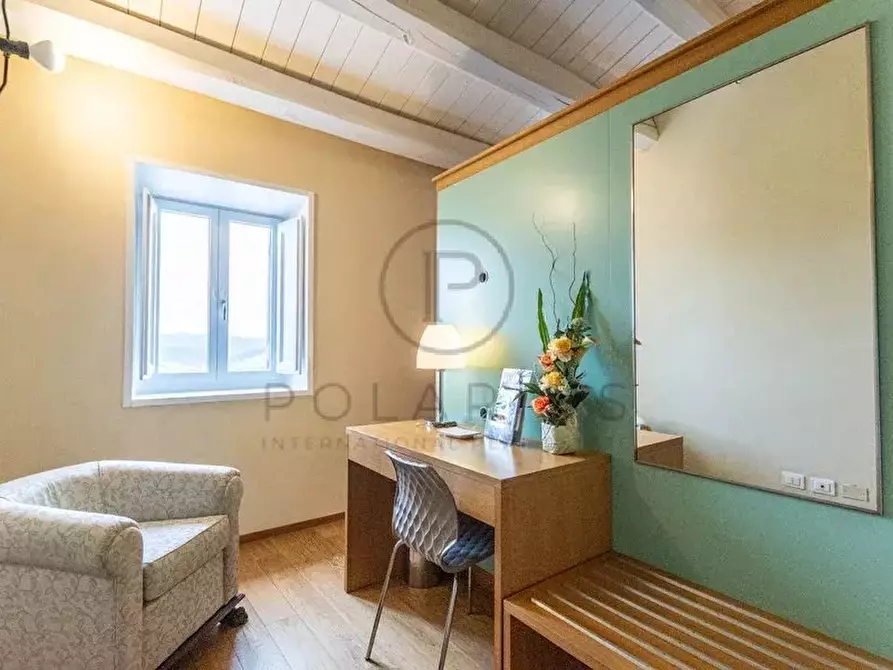 Immagine 21 di Attico in vendita  in staffolo a Staffolo