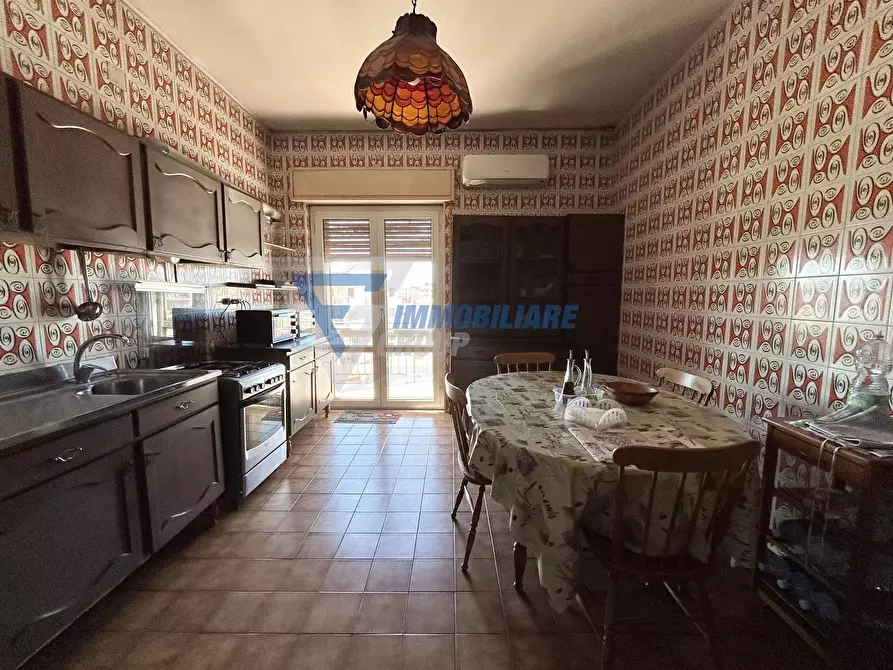 Immagine 5 di Casa trifamiliare in vendita  in Via Augusta a Siracusa