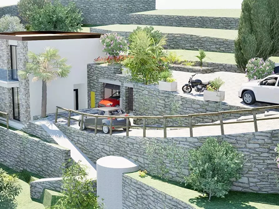 Immagine 5 di Terreno edificabile in vendita  a San Remo