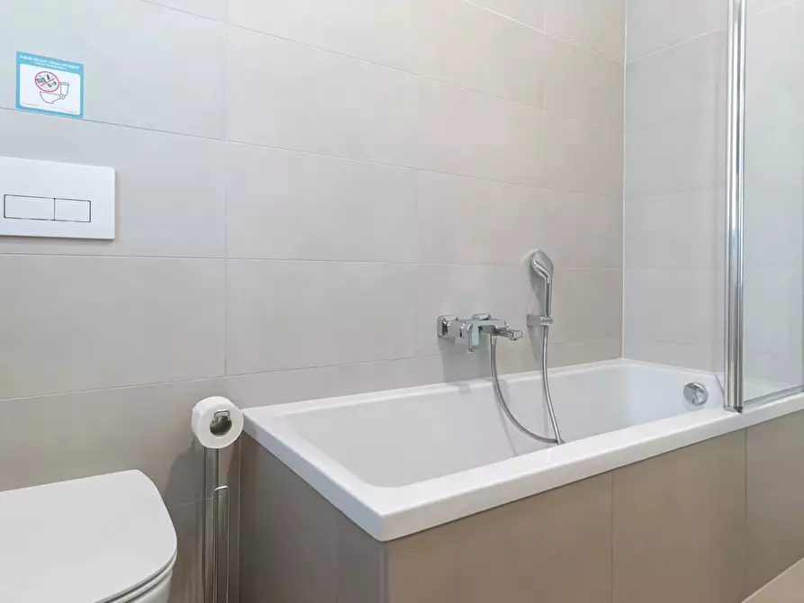 Immagine 32 di Casa trifamiliare in affitto  in Via Ippodromo, 8 a Milano