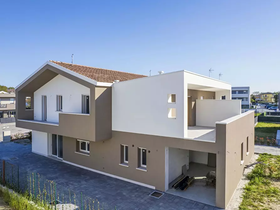 Immagine 10 di Terreno edificabile in vendita  a Albignasego