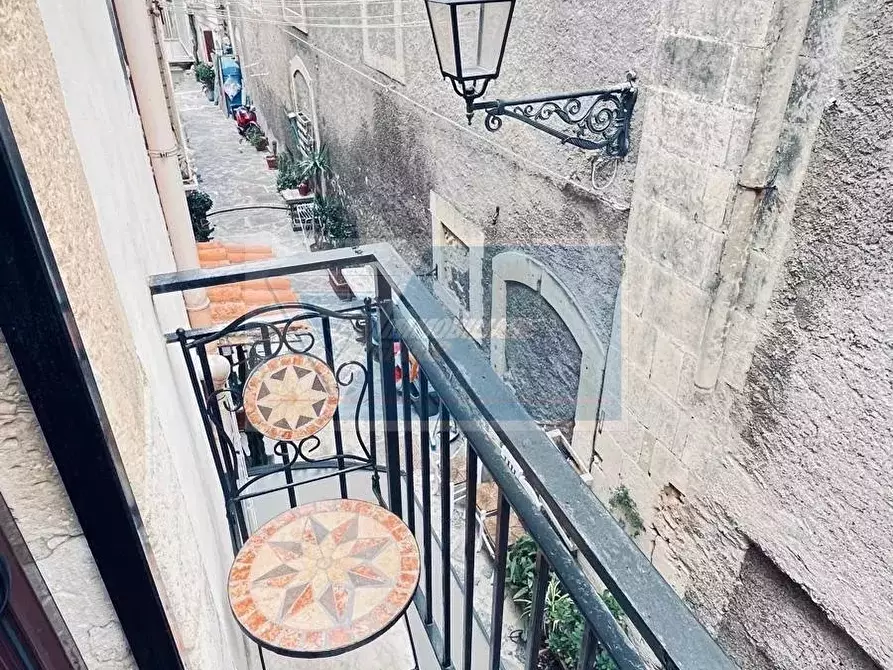Immagine 3 di Monolocale in vendita  in Via Resalibera a Siracusa