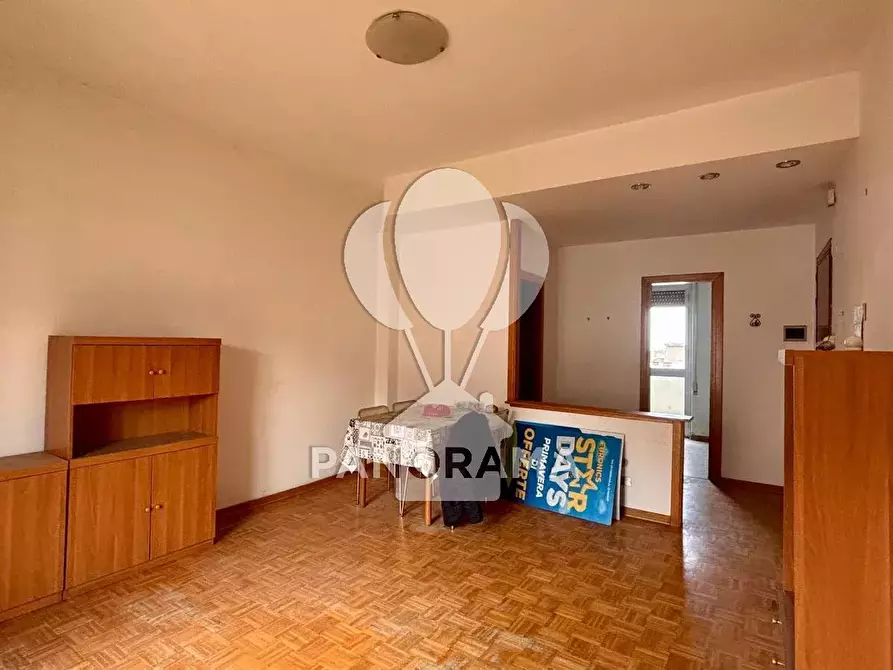 Immagine 16 di Casa trifamiliare in vendita  in Via Sardegna a Alcamo