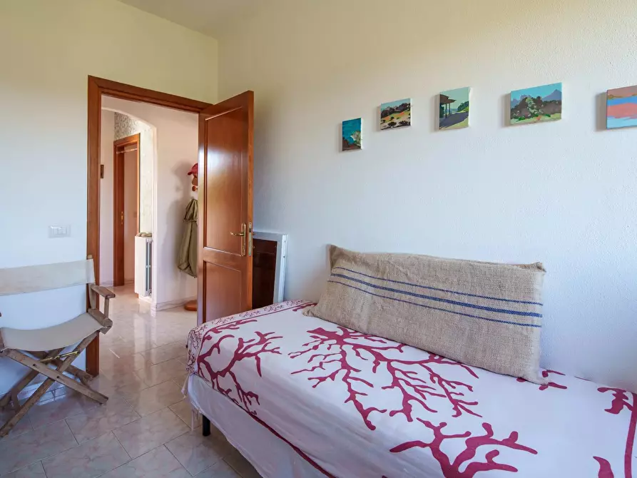 Immagine 18 di Casa trifamiliare in vendita  in Via Brancaleoni Delfina a Arzachena