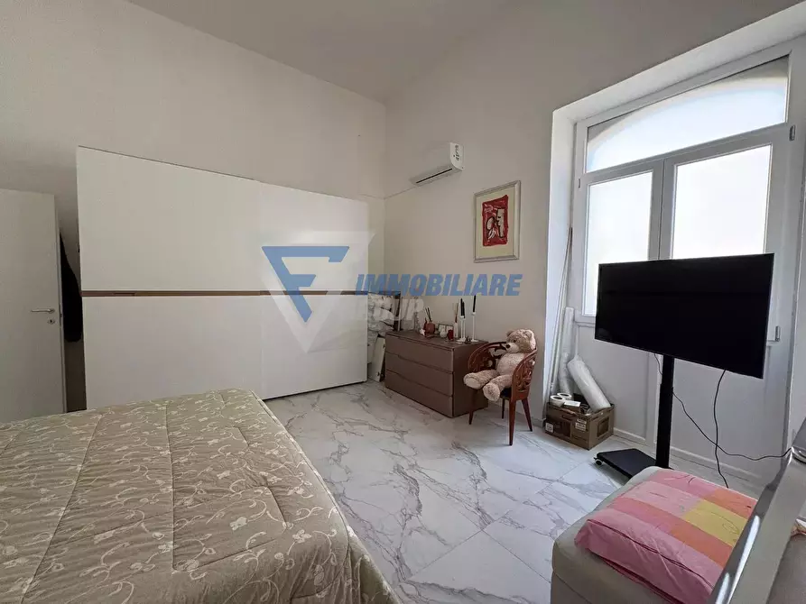 Immagine 4 di Casa trifamiliare in vendita  in Via Giuseppe Privitera a Siracusa
