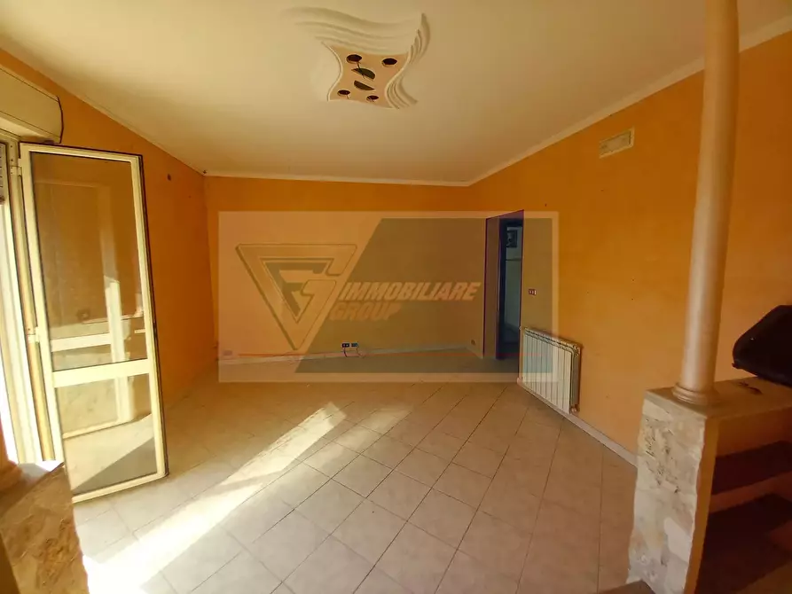 Immagine 9 di Casa trifamiliare in vendita  in VIA PARINI a Buccheri