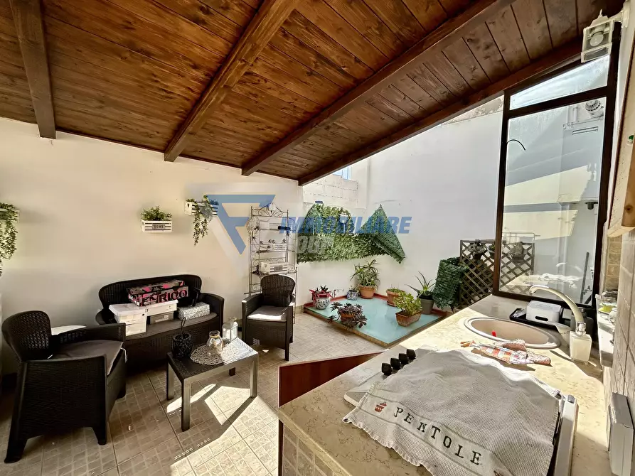 Immagine 6 di Casa trifamiliare in vendita  in Via Fratelli Sollecito a Siracusa