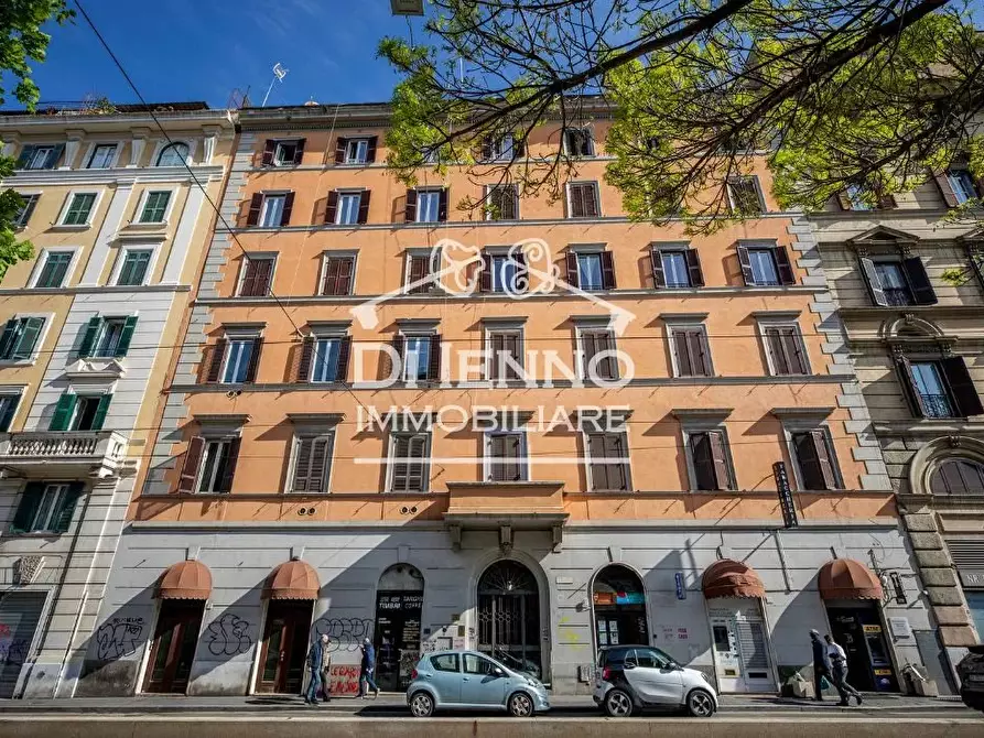 Immagine 1 di Casa trifamiliare in vendita  in Via Labicana a Roma