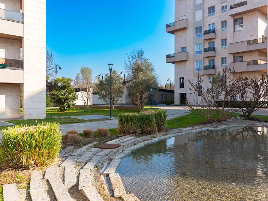 Immagine 26 di Casa trifamiliare in vendita  in Via San Rocco a Segrate