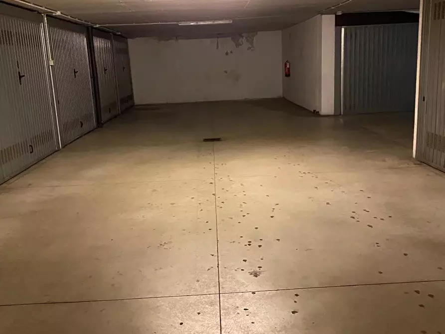 Immagine 11 di Appartamento in vendita  a Milano