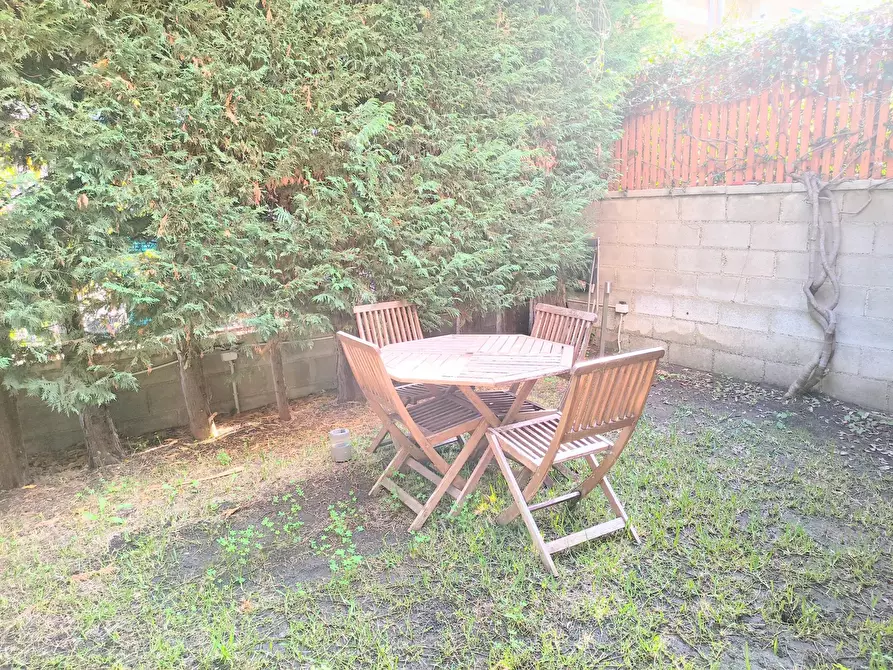 Immagine 12 di Casa trifamiliare in vendita  in Via delle Mimose, 9 a Messina