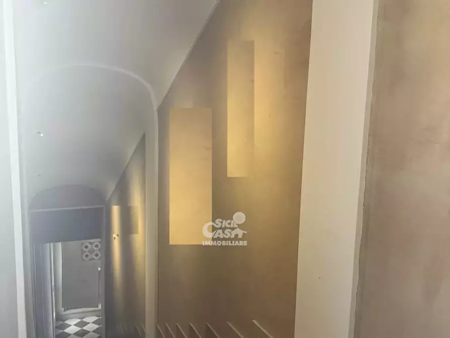 Immagine 41 di Casa trifamiliare in affitto  a Marsala