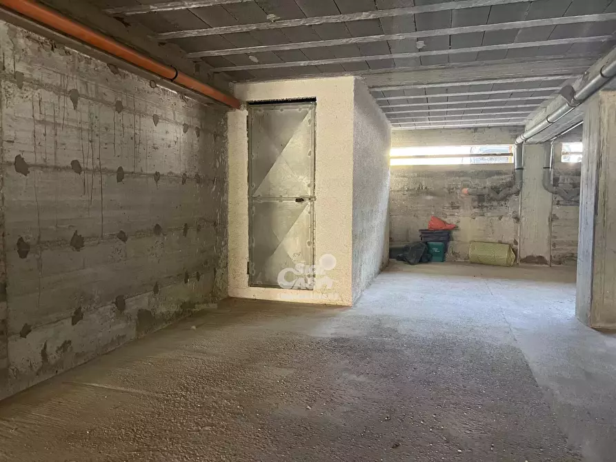 Immagine 6 di Casa trifamiliare in vendita  a Marsala