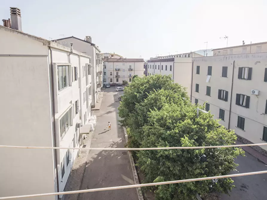 Immagine 2 di Casa trifamiliare in vendita  in Via Umbria, 1 a Macomer