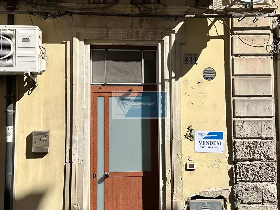 Immagine 14 di Casa trifamiliare in vendita  a Noto