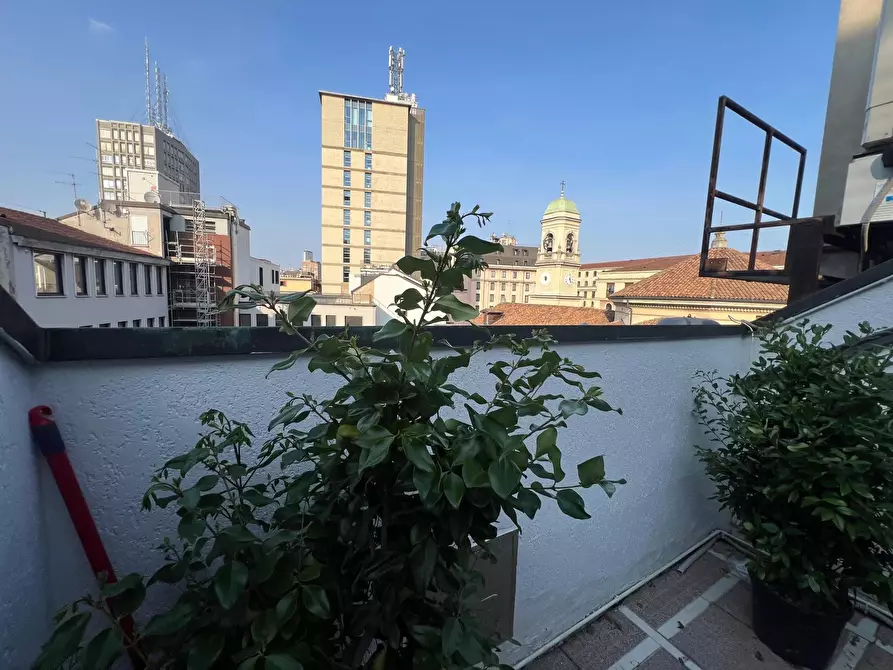 Immagine 15 di Casa trifamiliare in affitto  in Via della Moscova, 10 a Milano