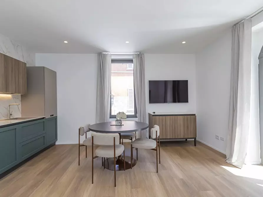 Immagine 4 di Casa trifamiliare in affitto  a Milano