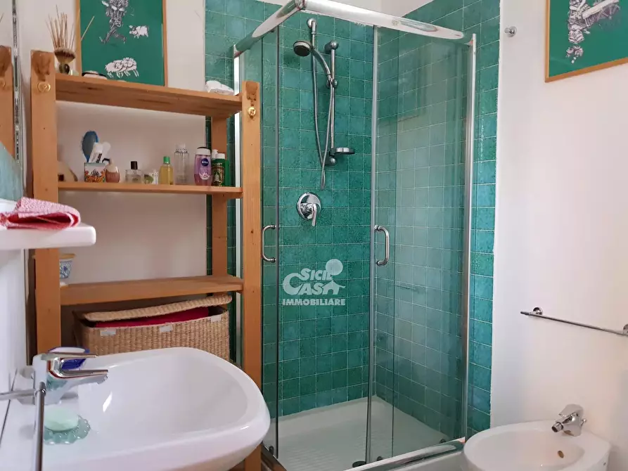 Immagine 10 di Casa trifamiliare in affitto  a Marsala