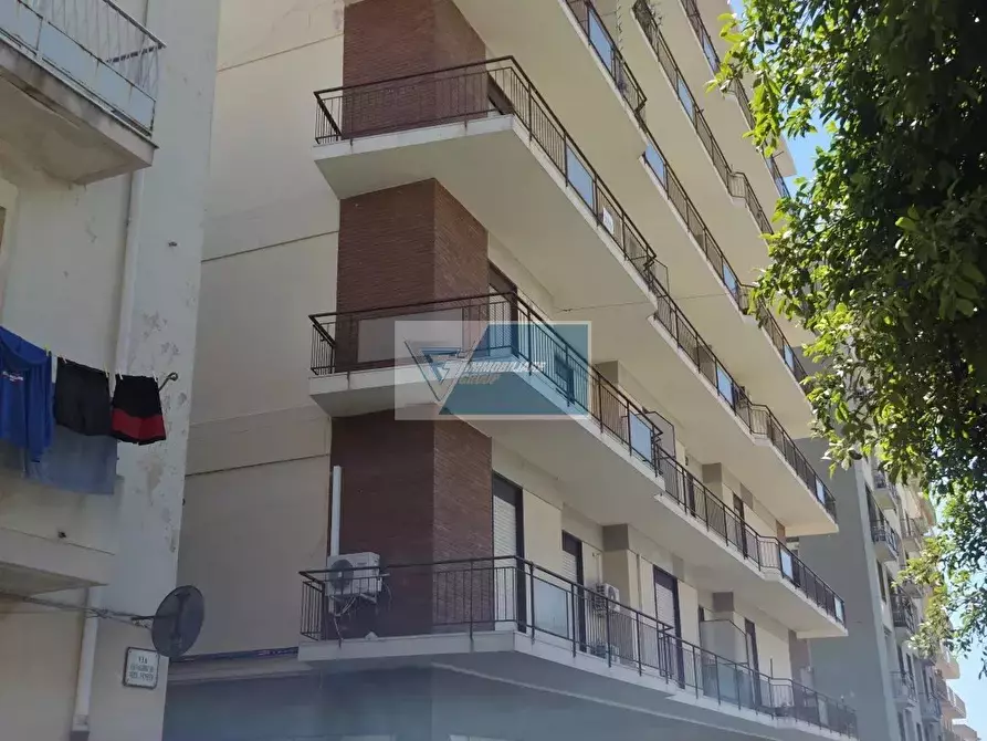 Immagine 20 di Casa trifamiliare in vendita  in Piazza Sgroi a Noto
