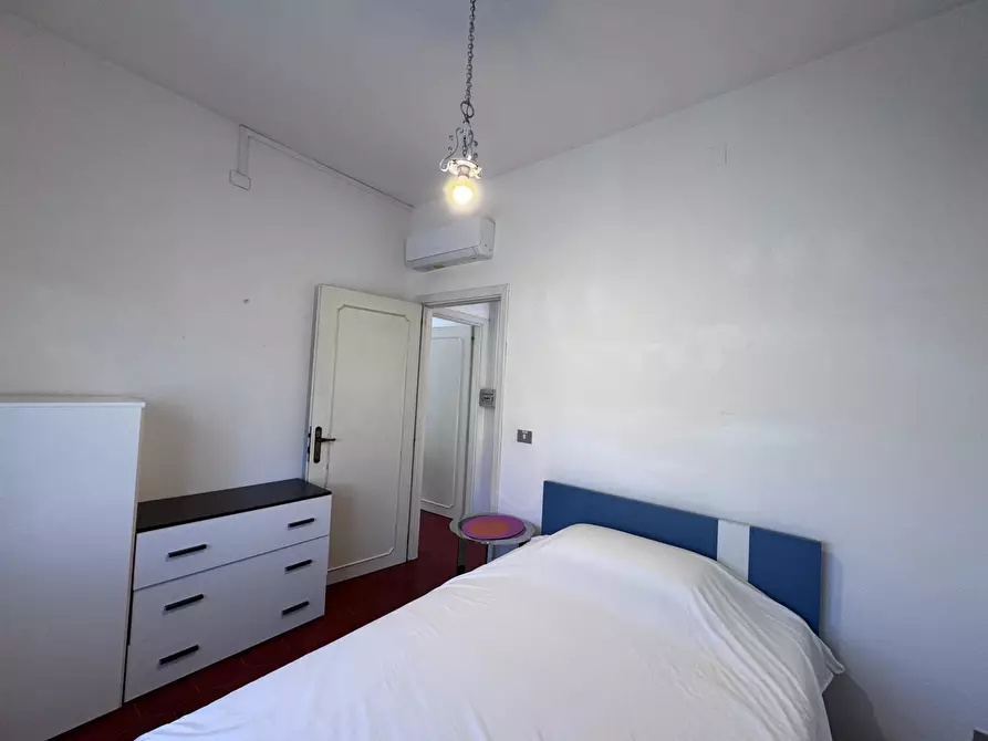 Immagine 9 di Casa trifamiliare in vendita  in Via Stella Maris a Alessandria