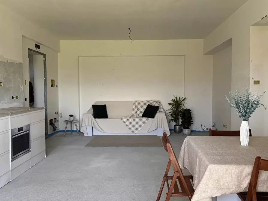 Immagine 15 di Casa trifamiliare in vendita  in contrada Cavoni a Altilia