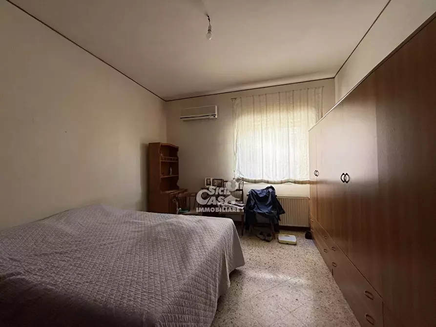 Immagine 12 di Casa trifamiliare in vendita  a Marsala