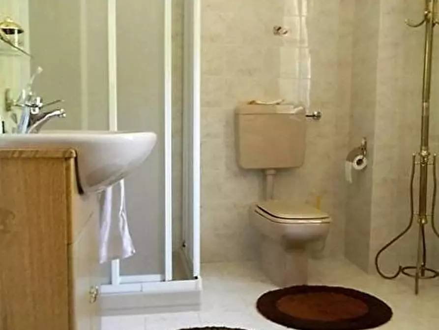 Immagine 10 di Terreno edificabile in vendita  a Mango