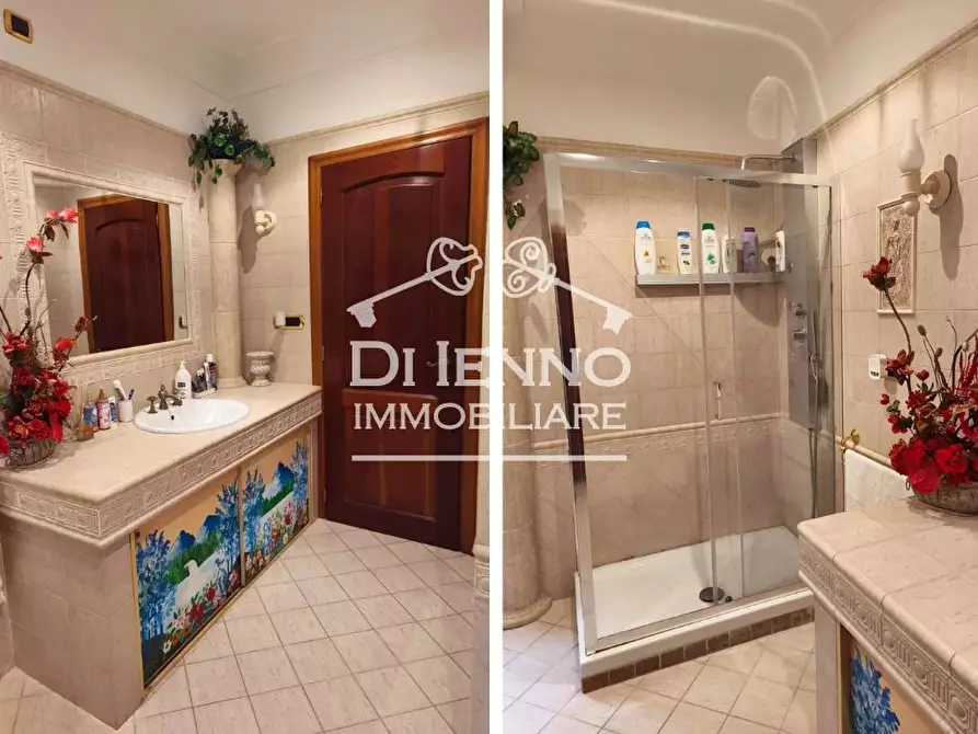 Immagine 26 di Casa trifamiliare in vendita  in Via Campodimele, 75 a Roma