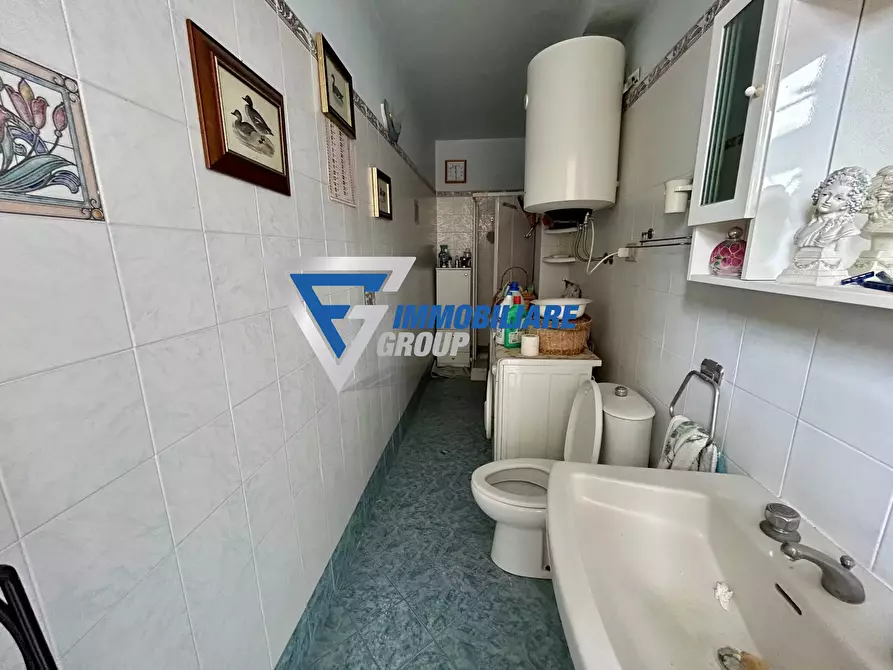 Immagine 8 di Casa trifamiliare in vendita  in Viale Tica a Siracusa