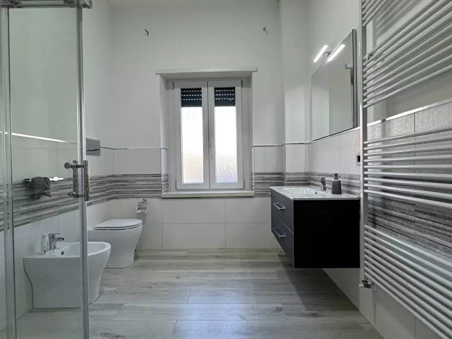 Immagine 13 di Casa trifamiliare in vendita  in Via XXIV Maggio, 74e a Cosenza