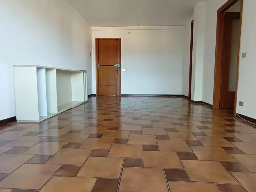 Immagine 7 di Casa trifamiliare in vendita  a Conegliano