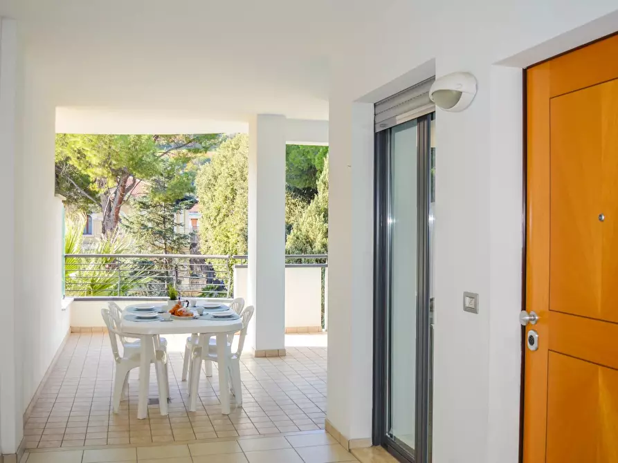 Immagine 27 di Casa trifamiliare in vendita  in via Gabriele D'Annunzio, 209. a Pineto