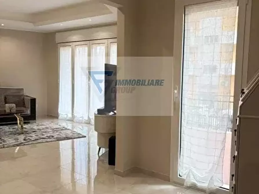 Immagine 18 di Casa trifamiliare in vendita  in Via San Giovanni a Buccheri