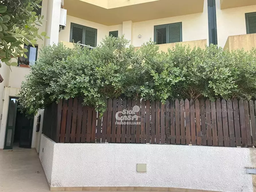 Immagine 7 di Casa trifamiliare in vendita  a Marsala