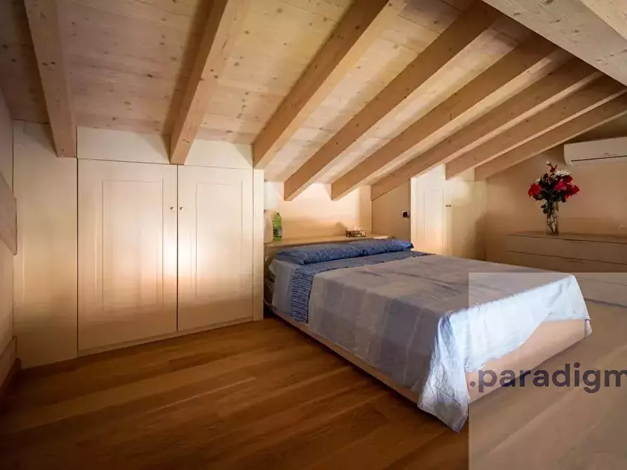 Immagine 11 di Casa trifamiliare in vendita  a Casale Monferrato