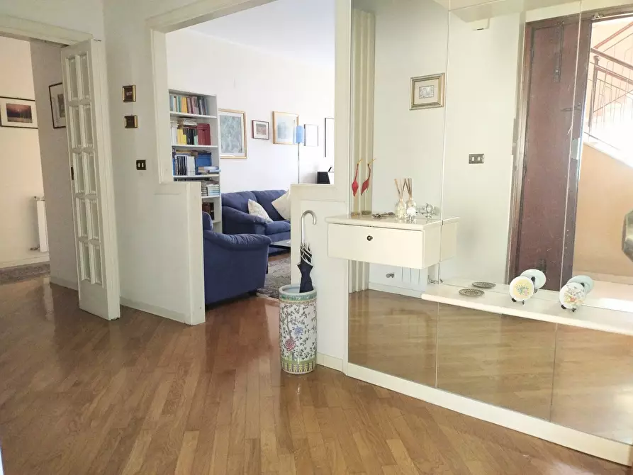 Immagine 5 di Casa trifamiliare in vendita  in Via Giorgio La Pira, n. 34 a Messina