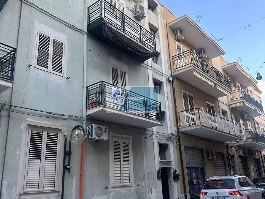 Immagine 1 di Casa trifamiliare in vendita  a Buccheri