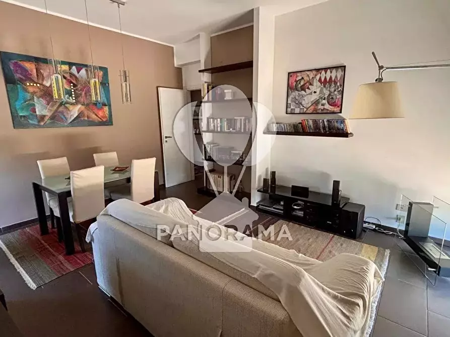 Immagine 13 di Casa trifamiliare in vendita  in Via Raffaello a Palermo