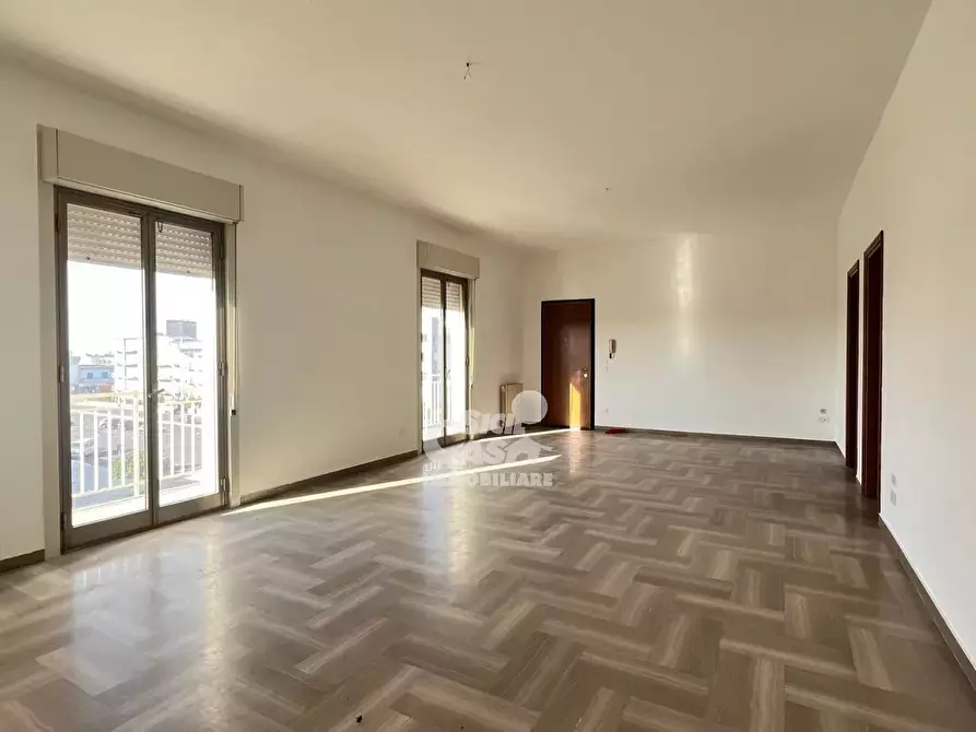 Immagine 2 di Casa trifamiliare in affitto  a Marsala