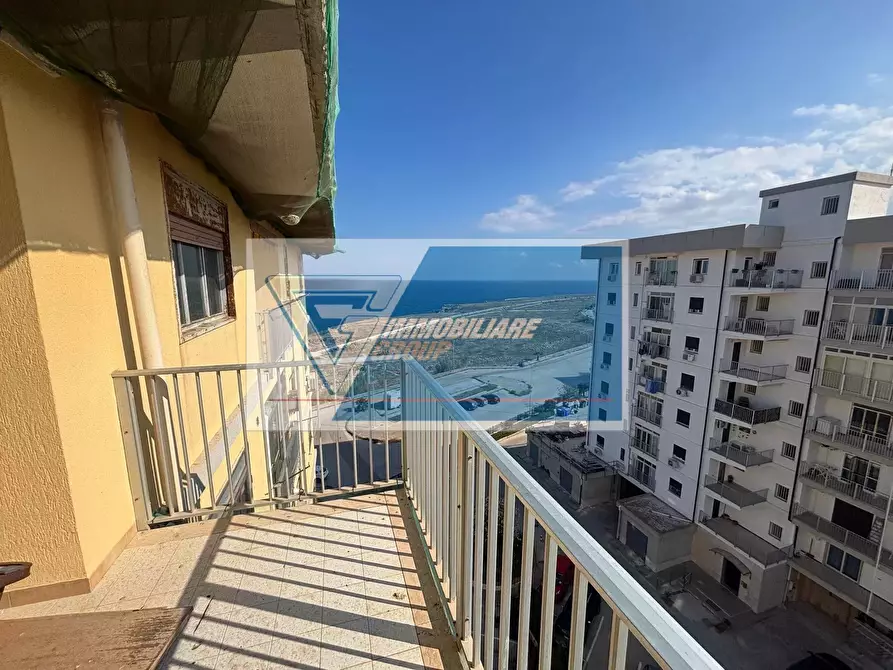 Immagine 1 di Casa trifamiliare in vendita  in Via Salvatore Nanna a Siracusa