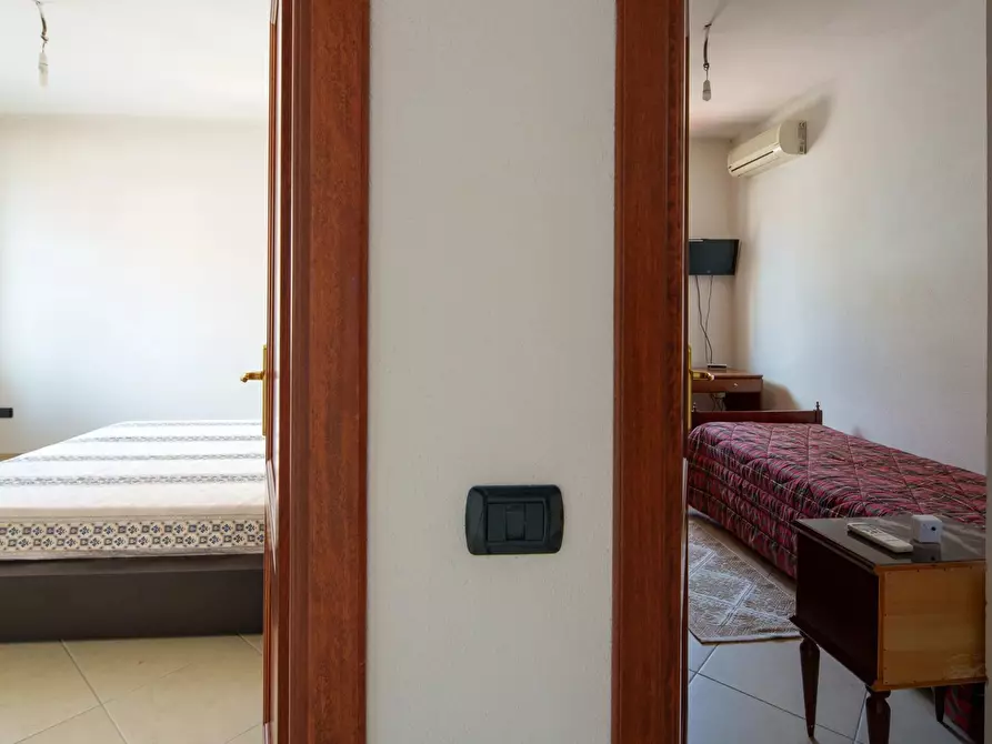 Immagine 14 di Casa trifamiliare in vendita  in Via Tempio, 25 a Calangianus