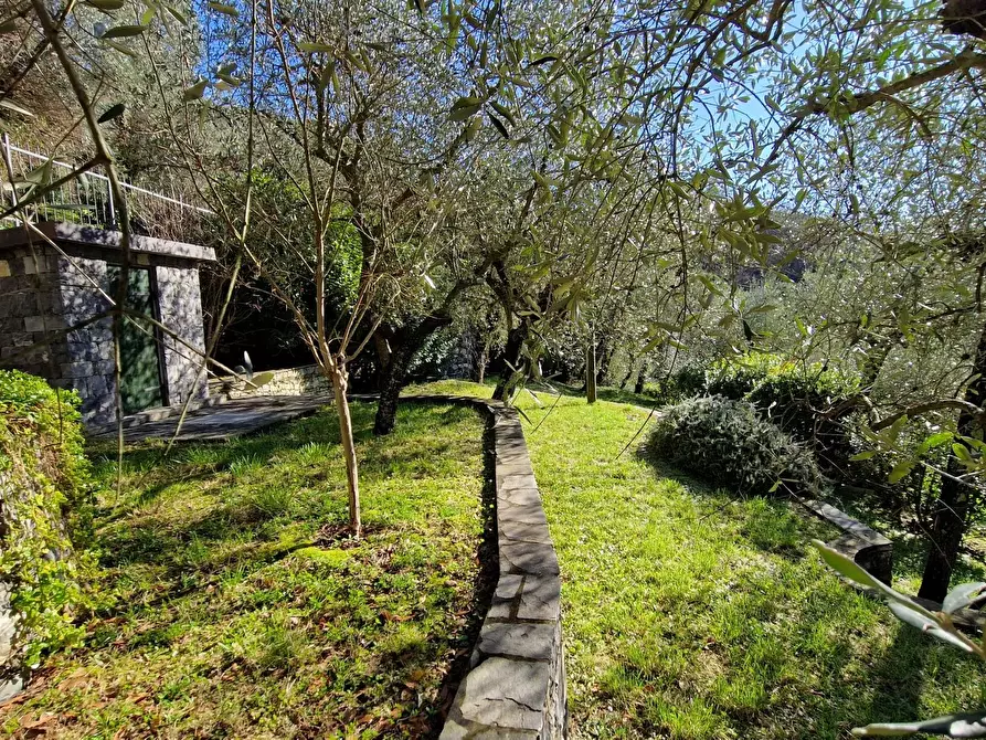 Immagine 20 di Terreno edificabile in vendita  in Via Domenico Canata a Avegno