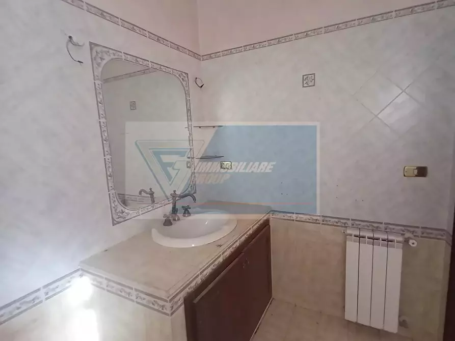 Immagine 18 di Casa trifamiliare in vendita  in VIA PARINI a Buccheri