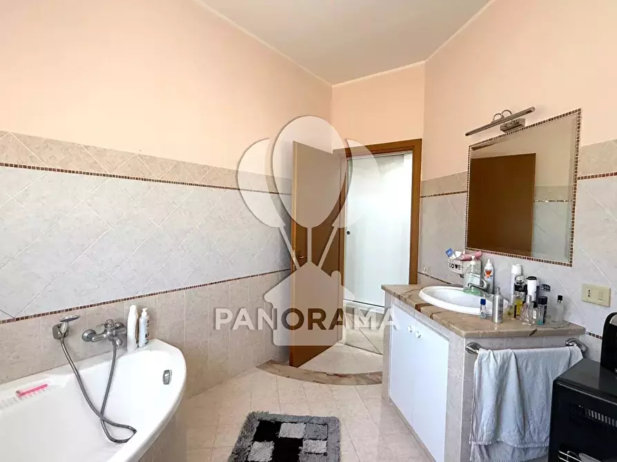 Immagine 14 di Casa trifamiliare in vendita  in Via Vittorio Emanuele Orlando, 2 a Balestrate