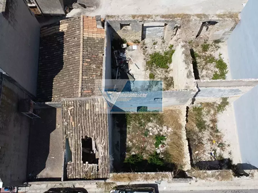 Immagine 11 di Casa trifamiliare in vendita  a Pachino