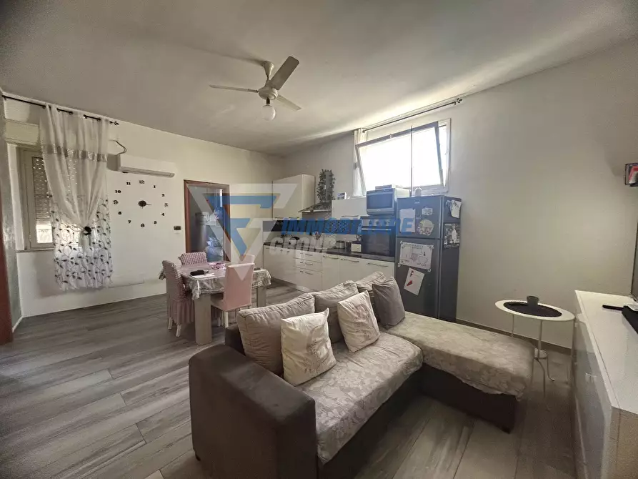 Immagine 2 di Casa trifamiliare in vendita  in VIA ISONZO a Siracusa